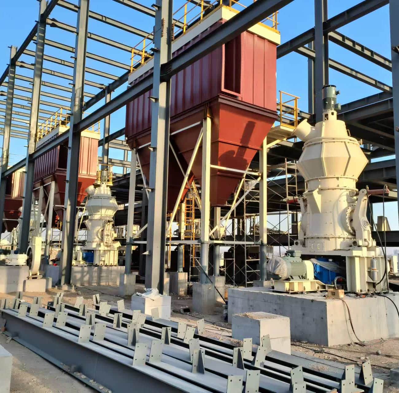 Coal Pulverizing Mill